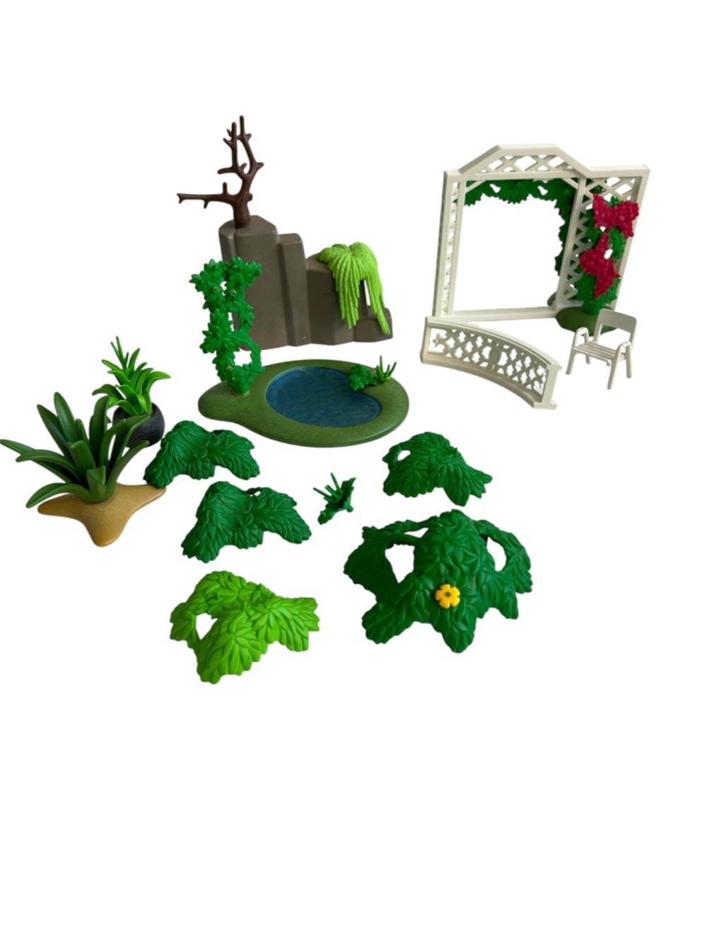 20 Playmobil Outdoor Garden Foliage Green Backdoor Assorted Pieces